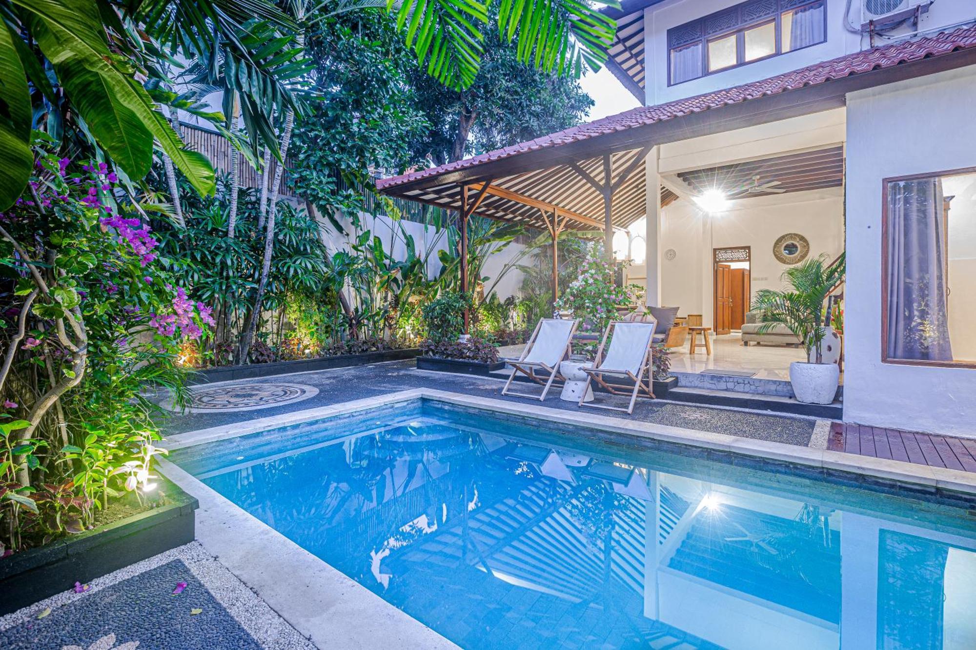 Deba 4 By Bali Solutions * Seminyak (Bali)