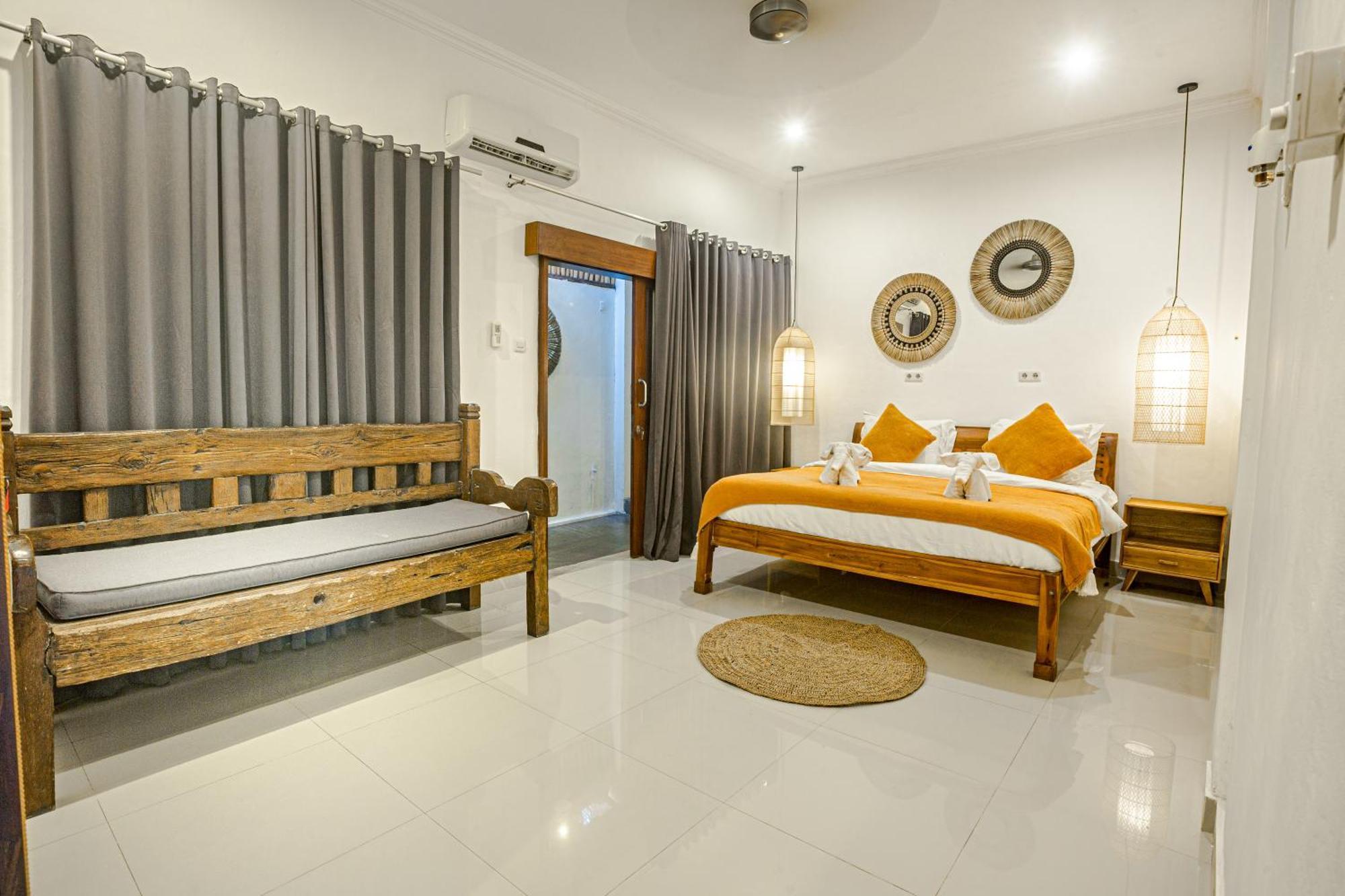 Deba 4 By Bali Solutions * Seminyak (Bali)