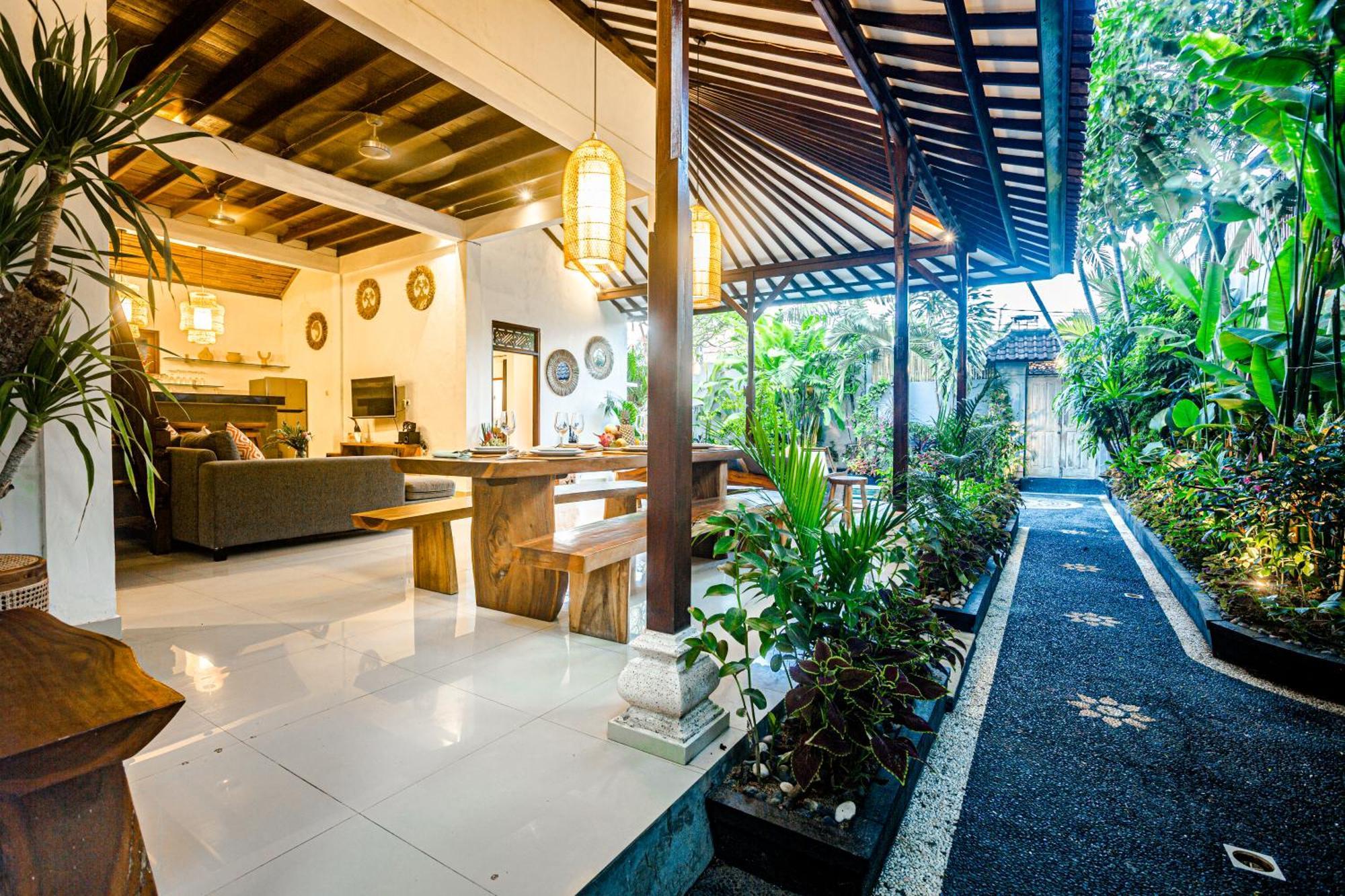 Deba 4 By Bali Solutions Villa *